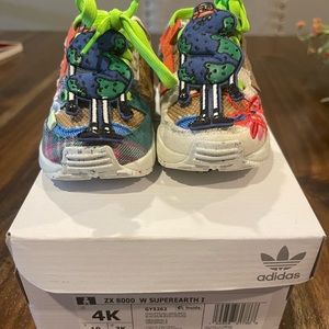 Adidas Superearth toddler sneaker